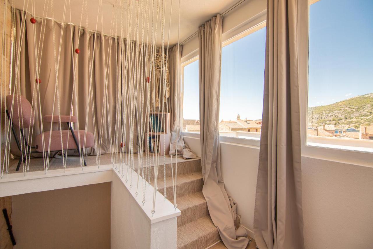 Apartments Mali Raj Komiža מראה חיצוני תמונה