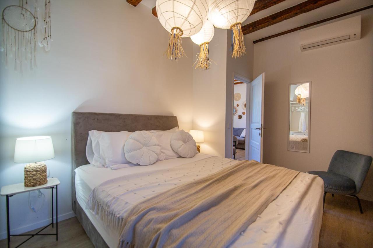 Apartments Mali Raj Komiža מראה חיצוני תמונה